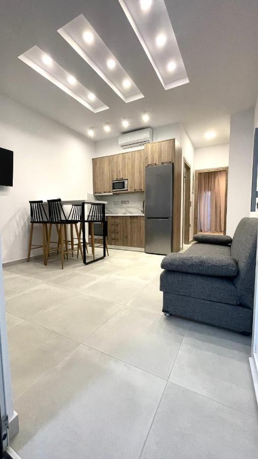 Paraskevi'S Apartments Kíssamos Eksteriør bilde