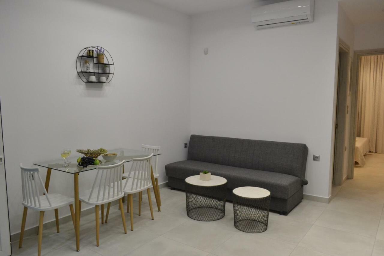 Paraskevi'S Apartments Kíssamos Eksteriør bilde